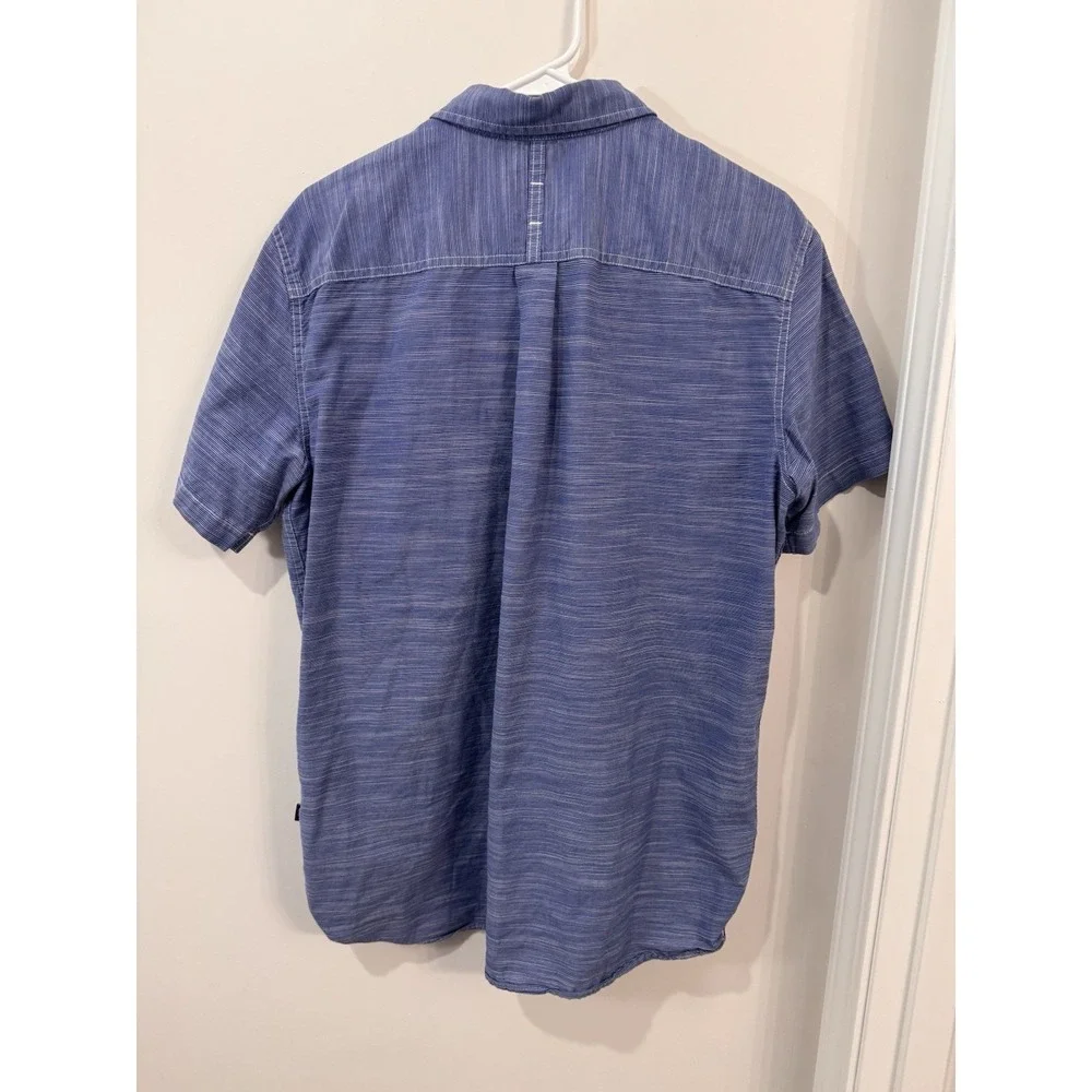The‎ North Face Men's L Blue Button Up Shirt Short Sleeve Outdoor Casual Stripe